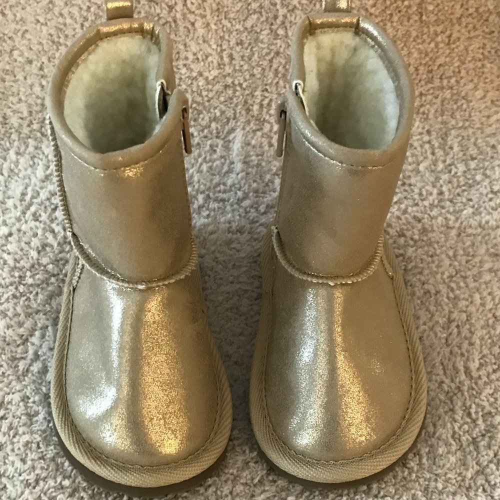 GOLD METALLIC BOOTS by BABY GAP in Toddler Size 6
